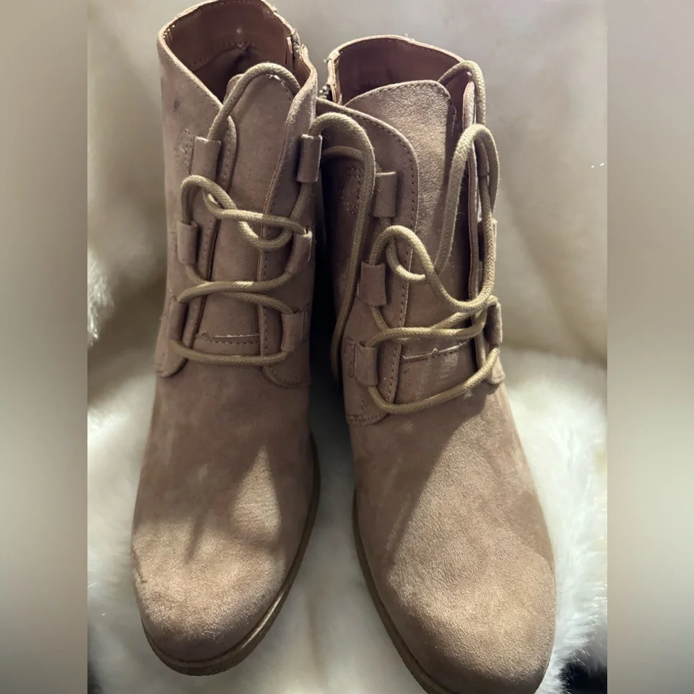 Lace Up Wedge Heel Bootie (Style &CO) -Size 7